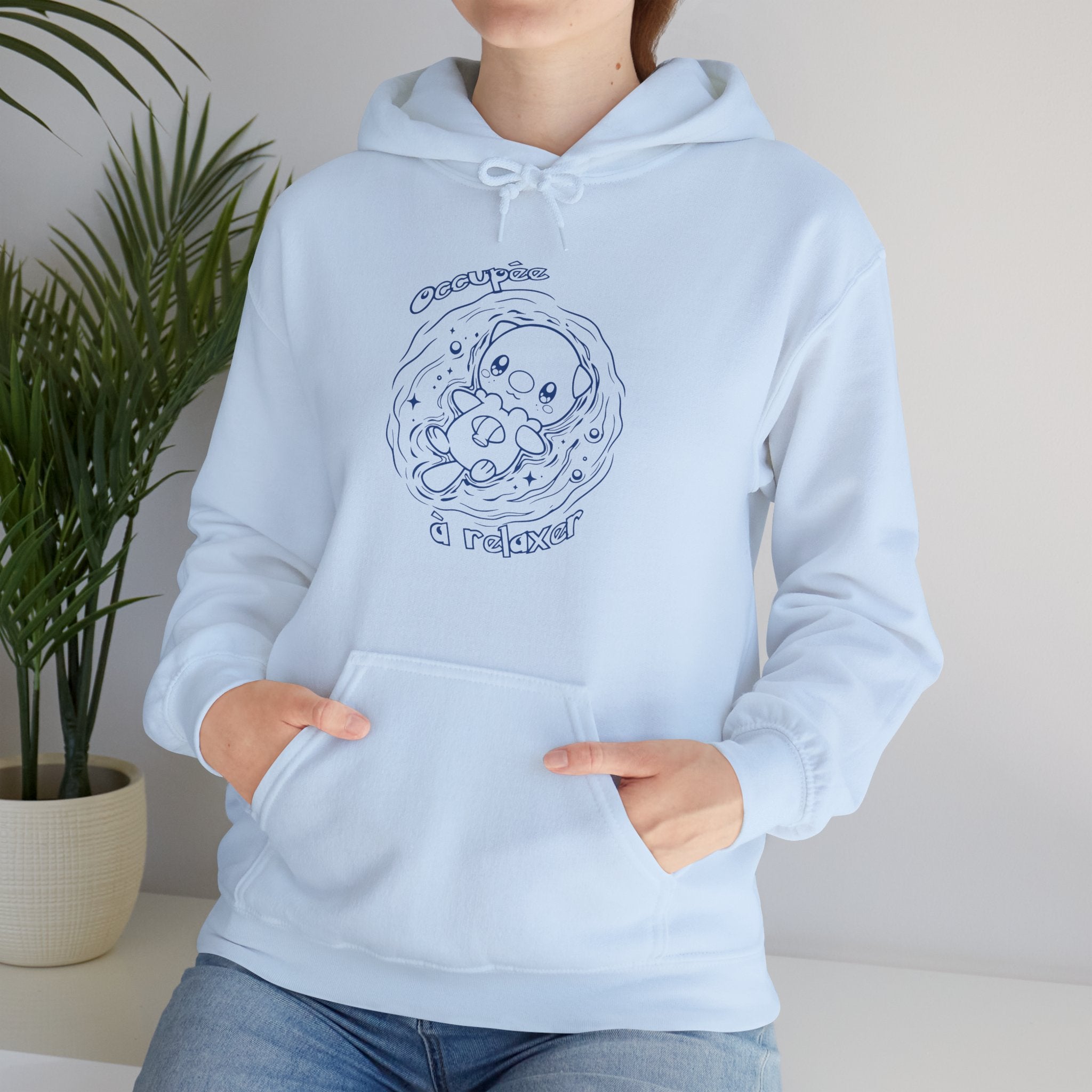 Hoodie inspiré de Moustillon (Oshawott), Occupée à relaxer